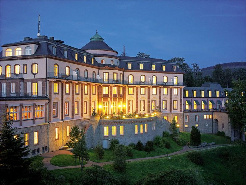 Schlosshotel Buhlerhohe Schönbüch Extérieur photo